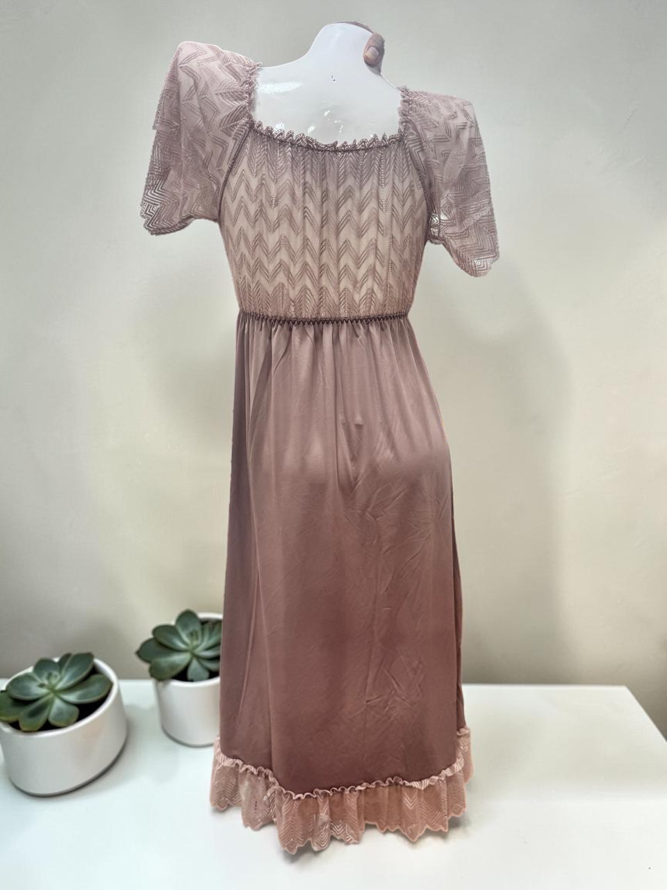 Women’s Elegant Lace Night Dress