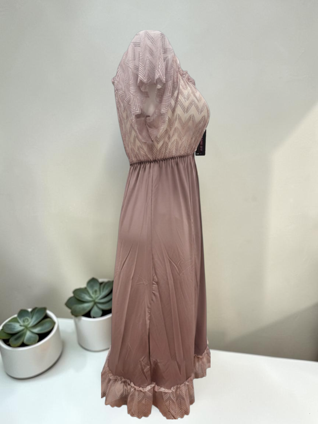 Women’s Elegant Lace Night Dress