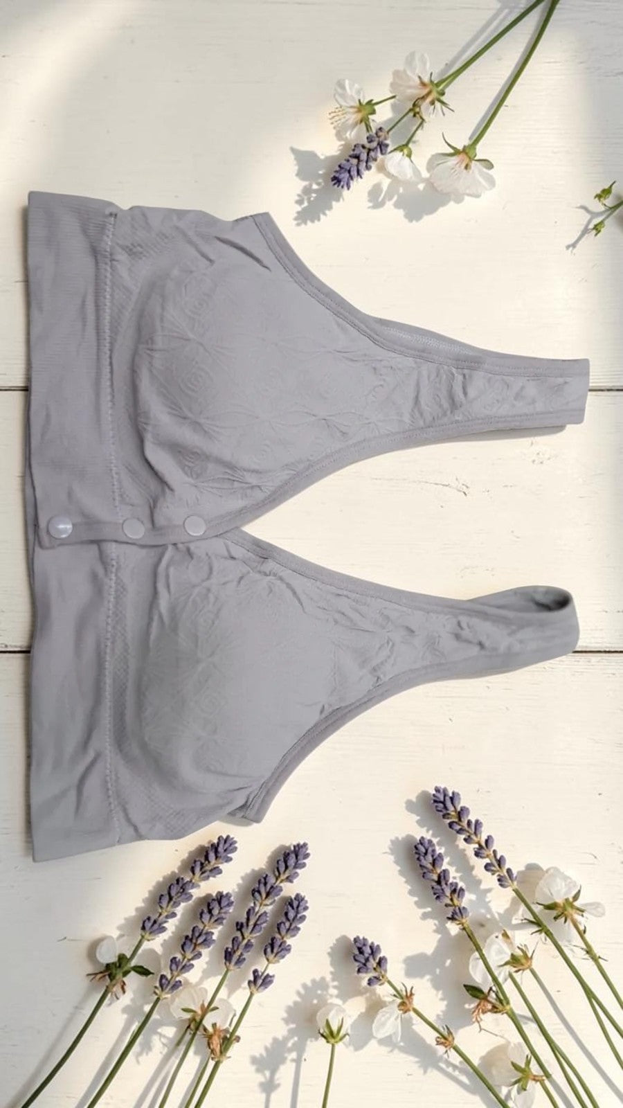 Front Open Seamless Padded Bra